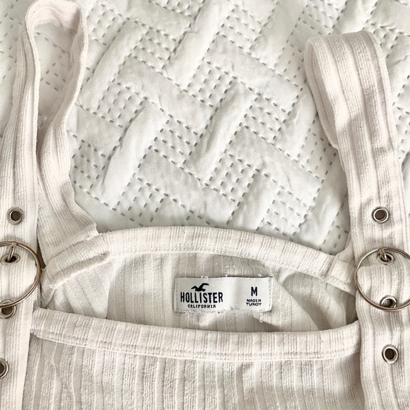Hollister buckle tank top - Picture 2 of 3